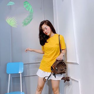 Áo thun vàng chữ nổi GC