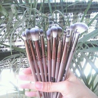 set cọ 15 cây dành cho trang điểm cá nhân