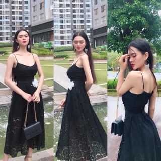 Đầm ren xòe 2 dây đính hoa