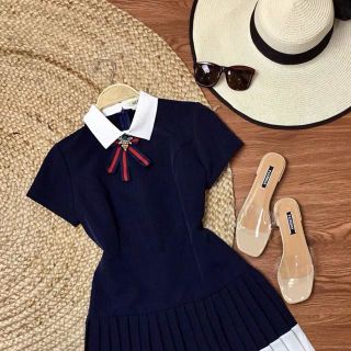 Đầm cổ nơ phối dập li