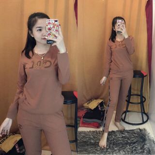 Bộ tay dài thể thao thun cô tôn 4 chieu lô gô theu soc cao cấp có 3 size sỉ đại lý