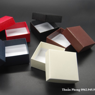 Combo 2 Hộp Trang Sức Cao Cấp Hộp Đựng Vòng Tay Nhẫn Mặt Dây Chuyền Bông Tai Thời Trang Cao Cấp Màu Ngẫu Nhiên Mới 75x75x35cm