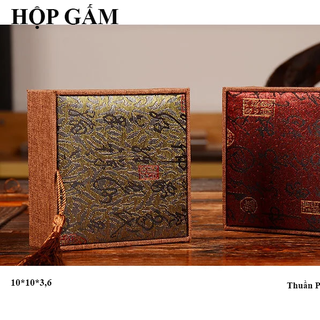 Hộp gấm đựng vòng tay sang trọng size 10x10x35cm