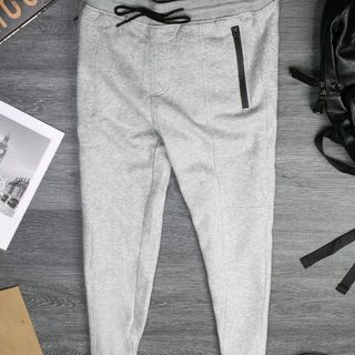 Jogger nỉ