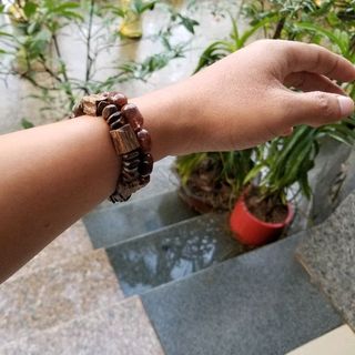 Vòng tay trầm hương sánh chìm - SP1