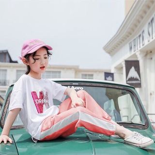Bộ thun W phong cách bé gái