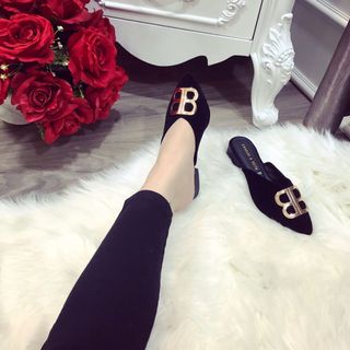 Dép sục ni