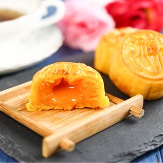 Bánh Trung Thu Lava Hồng Kông Lava Custard 2019