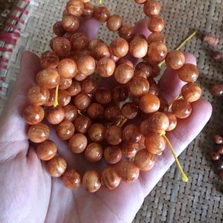 Vòng gỗ huyết long
