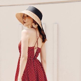 Đầm Maxi Cổ Yếm Đạn Lưng