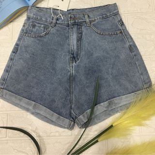 Quần jeans short