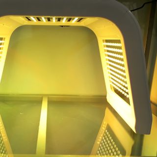 VÒM ÁNH SÁNG SINH HỌC 7 MÀU OMEGA LIGHT