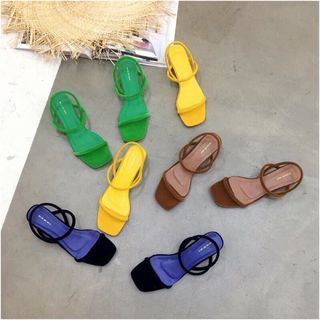 Giày sandal nhiều màu got vuông