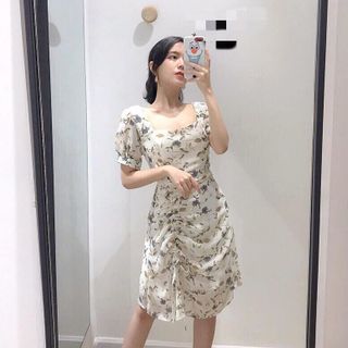 Đầm Hoa Cổ Vuông Rút Dây