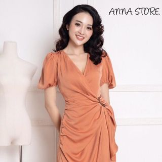 Đầm Thiết Kế Cổ V Đính Khoen Eo