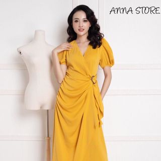 Đầm Thiết Kế Cổ V Đính Khoen Eo