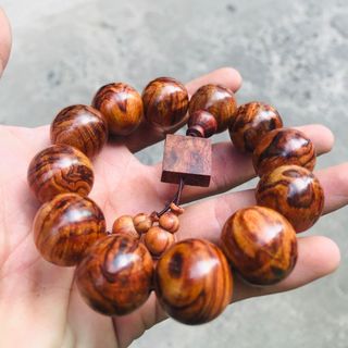 SIÊU PHẨM - SƯA BẮC TÂM HOA MẮT QUỶ