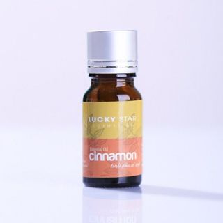 Tinh Dầu Xông Vỏ Quế Tặng Túi Treo Lucky Star 10ml