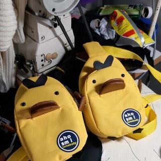 túi đeo chéo vịt