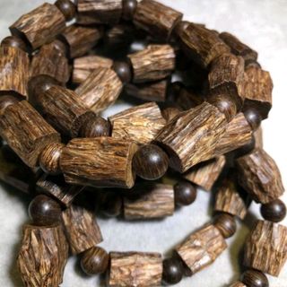 Vòng tay trầm hương sánh chìm - SP7