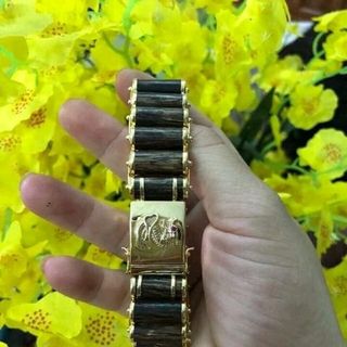 Vòng tay trầm hương sánh chìm SP2