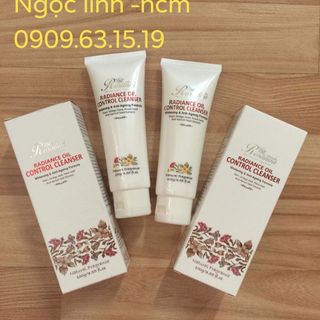 Sữa rửa mặt trắng da Rosanna Cleanser Australia Tuýp/100g