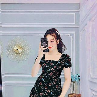 Đầm Hoa Cổ Vuông Tay Bo