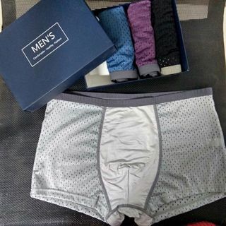 Quần lót nam Men thông hơi hộp 4c