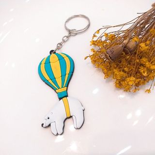 móc khóa chú gấu bắc cực