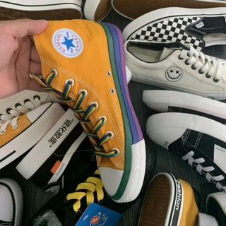 Giầy thể thao Năm