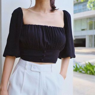 áo kiểu đen bo lưng