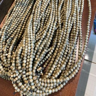 Vòng tay trầm hương 108 hạt
