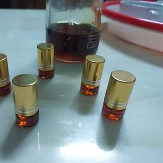 Tinh dầu trầm hương