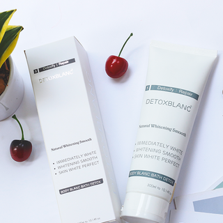 Detox Blanc mẫu mới Sữa tắm trắng và sữa dửa mặt thải độc da