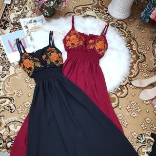 Đầm Hai Dây Thêu Hoa Nhúng Bụng