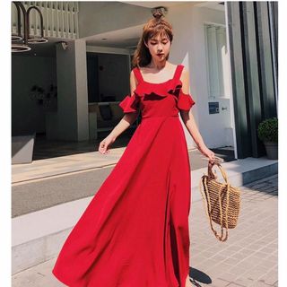 Đầm Bèo Khoét Vai Nơ Lưng