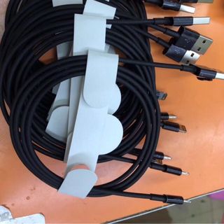 Cable Apple iPhone zin tặng kèm iMac