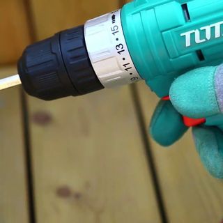 Máy Khoan Total Dùng Pin Lithium-Ion 12V TDLI1211