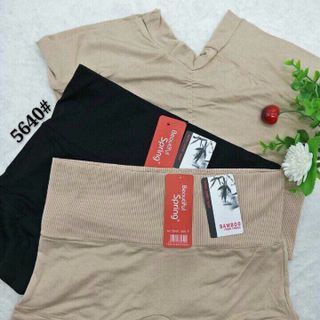 Quần đùi tăm 5640