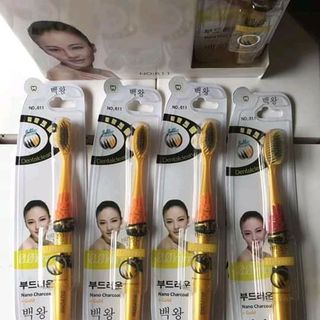 bàn chải đánh răng hàn quốc no611
