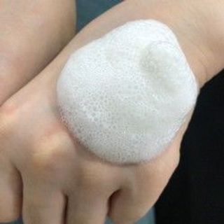 Bọt chống nắng Weilaiya trắng da mỏng nhẹ 80ml
