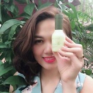 Dầu dưỡng tóc hoa trà Camelia Weilaiya
