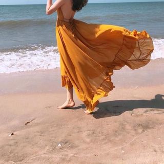 Đầm Dài Hở Lưng Dây Cột