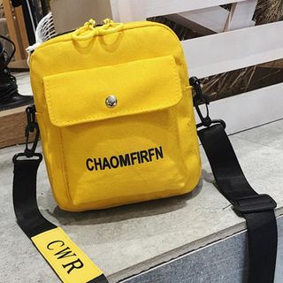 Túi đeo chéo siêu cute đặc biệt thiết kế lổ nhỏ để dây tai nghe và nhiều ngăn thông dụng -907