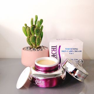 KEM OSACHI DƯỠNG TRẮNG DA 9 IN 1