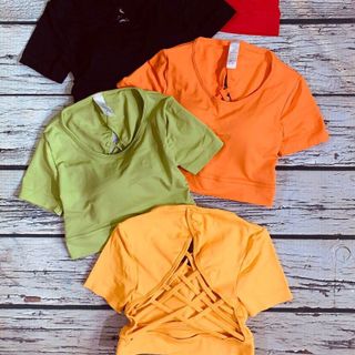 Áo tập croptop dệt đan dây