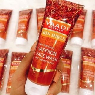 SỮA RỬA MẶT CHỐNG NẮNG SAFFRON FACE WASH giá sỉ