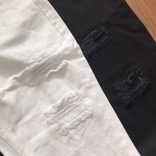 Baggy cào rách nhẹ
