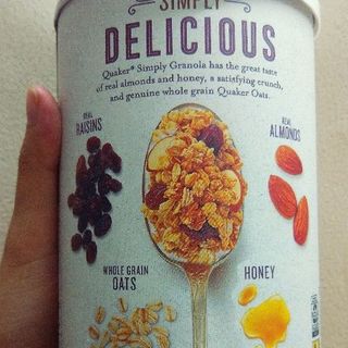 Yến mạch trái cây Granola Quaker giá sỉ