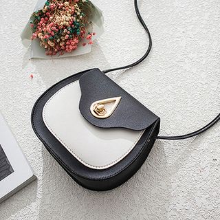 Túi Nữ Đeo Chéo Khóa Giọt Nước D627